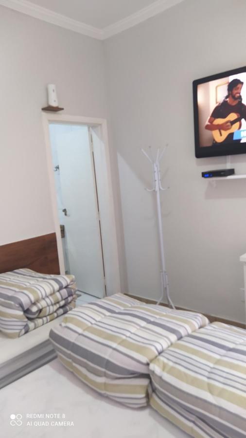 Pousada Quarto Familiar Com Ar,Frigobar,Wi Fi, Garagem Апаресида Экстерьер фото