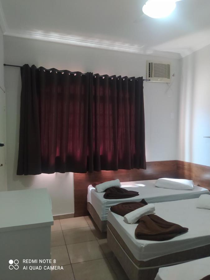 Pousada Quarto Familiar Com Ar,Frigobar,Wi Fi, Garagem Апаресида Экстерьер фото